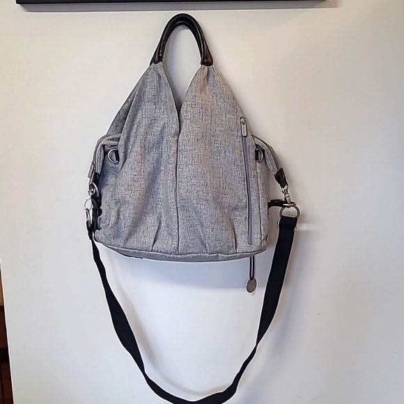 Lassig Neckline Multi Pocket Modern Design Diaper Bag - Picture 2 of 10